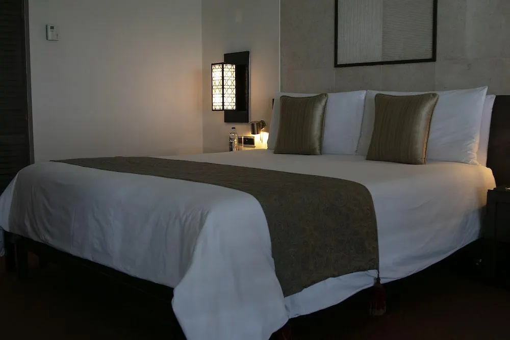 The Leela Kovalam, A Raviz Hotel Thiruvananthapuram Resort