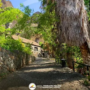 https://pedracin-village.cape-verdehotels.com